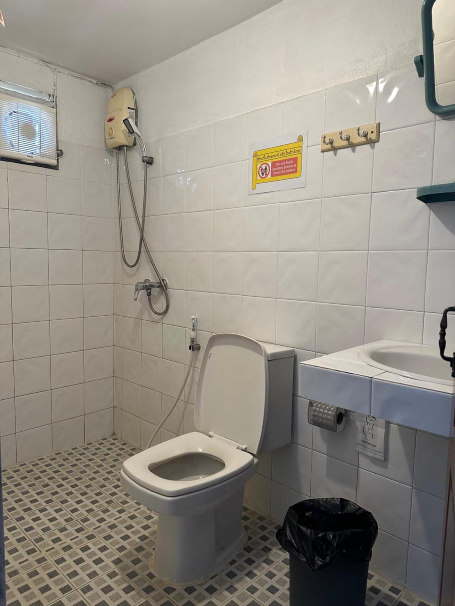 Thadan Guest House Ban Houayxay Luaran gambar